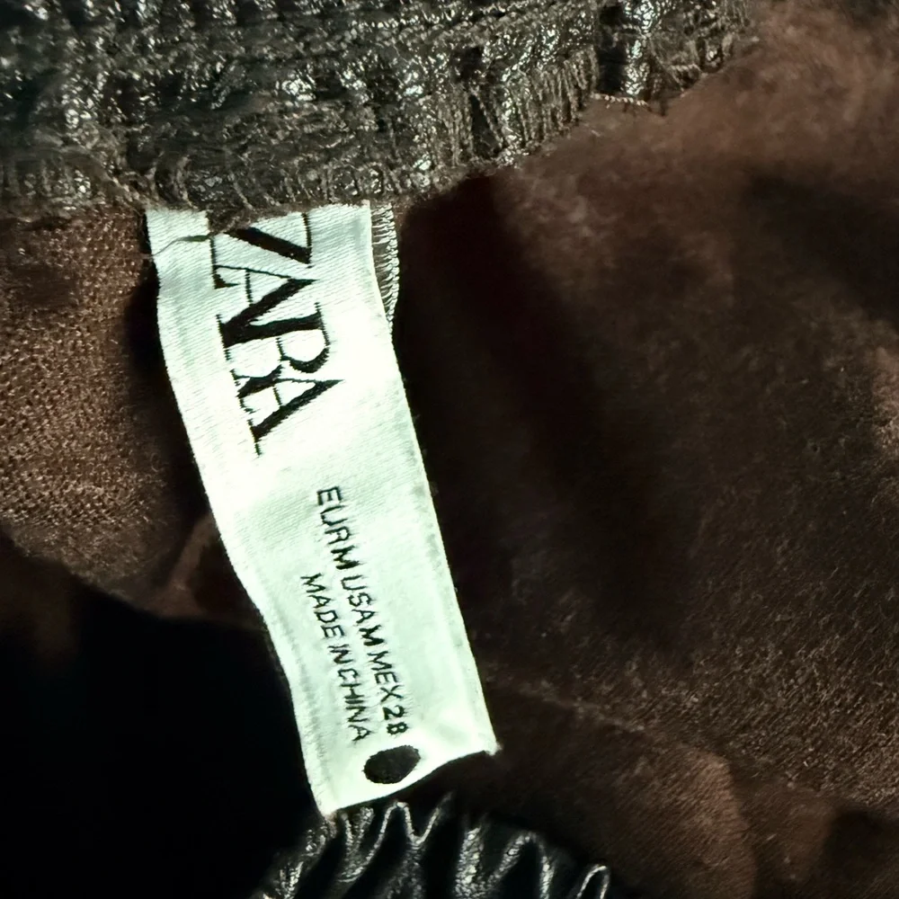 Zara Chocolate Brown Faux Leather Joggers Medium - Picture 2 of 2